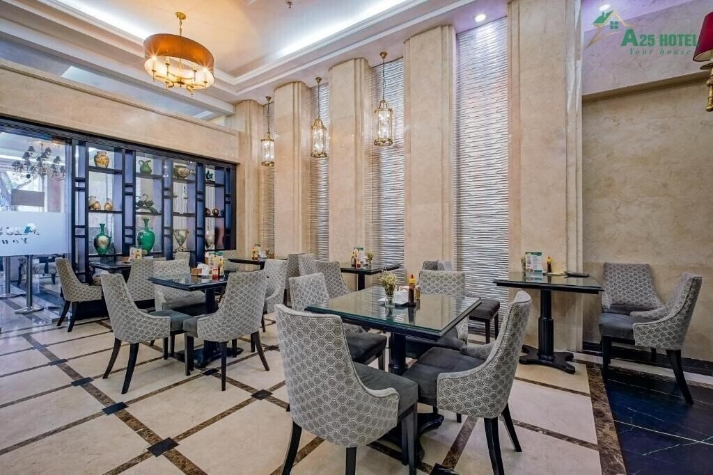 Фотография Hong Hac Boutique Hotel Crew 3*