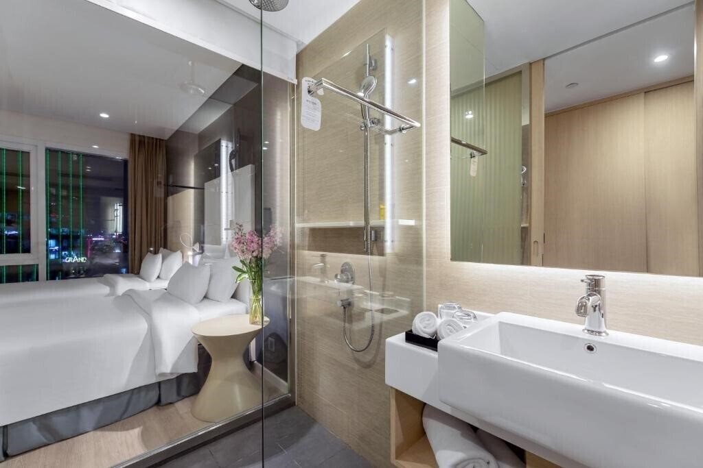 Фотографія Liberty Central Saigon Riverside 4*