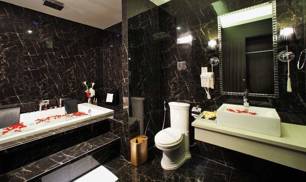 Зображення A & Em Hai Ba Trung 3*