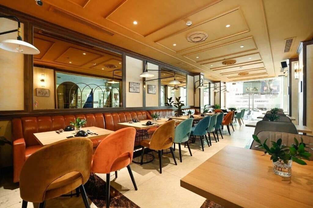Картинка Cicilia City Hotel Saigon Center 4*