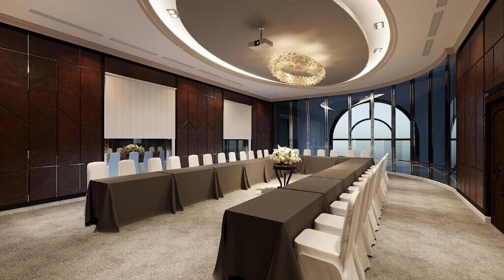 Картинка La Vela Saigon Hotel 5*