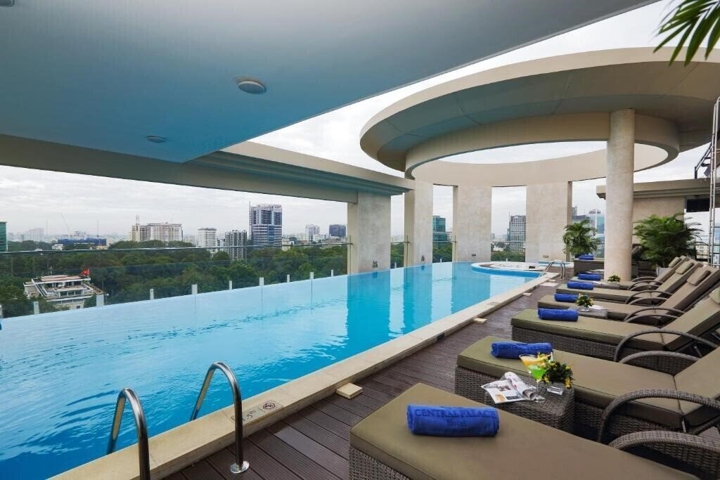 Фото Central Palace Hotel 4*