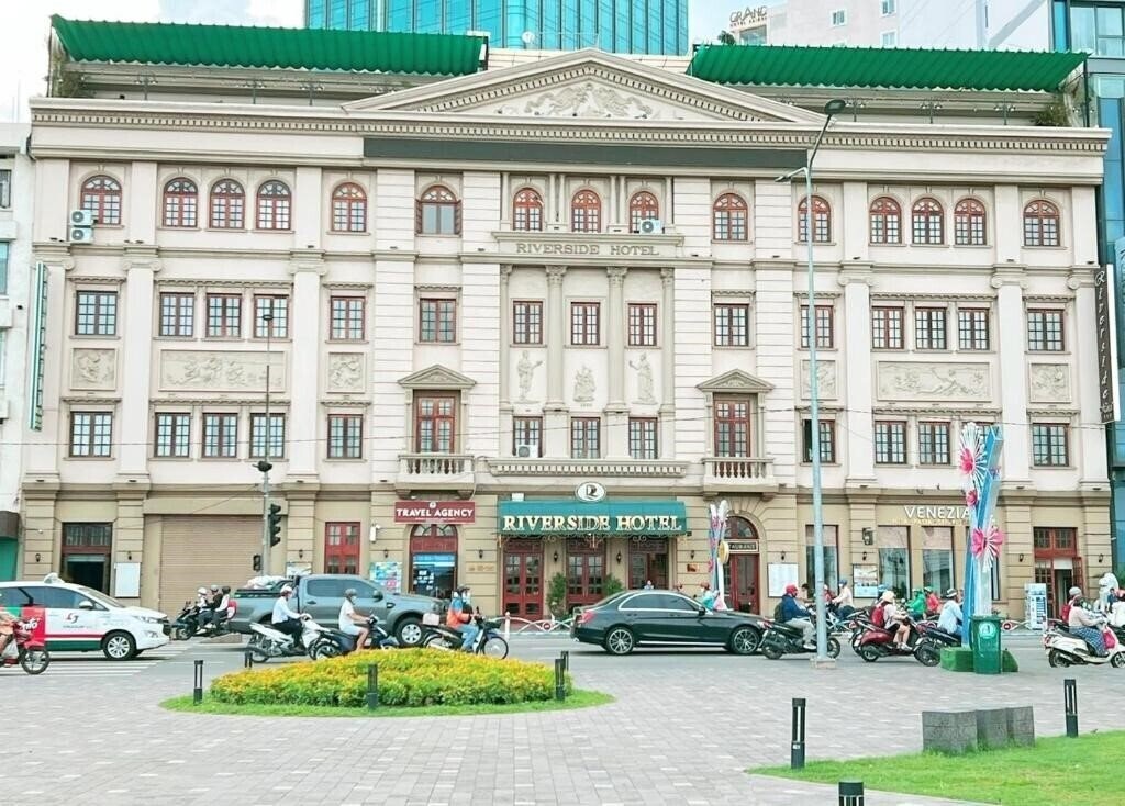 Изображение Riverside Saigon 3*
