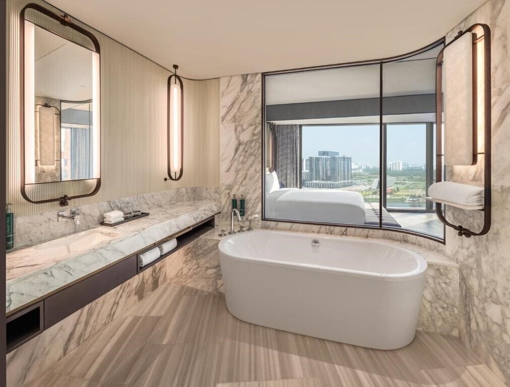 Фотография Hilton Saigon 5*