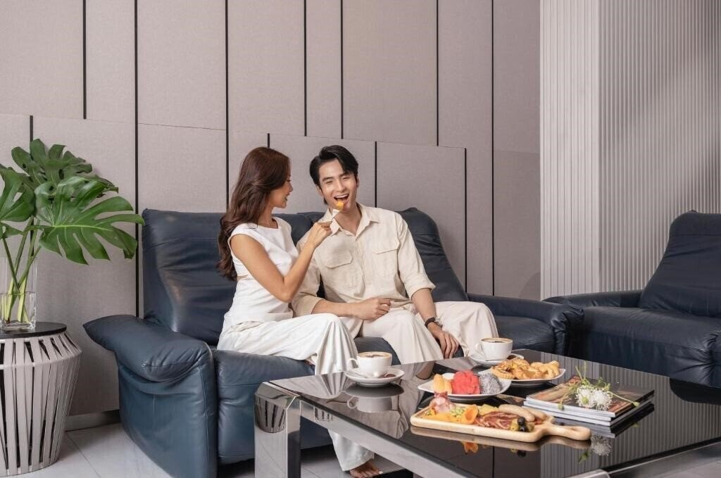 Готель M City Hotel Saigon 4*