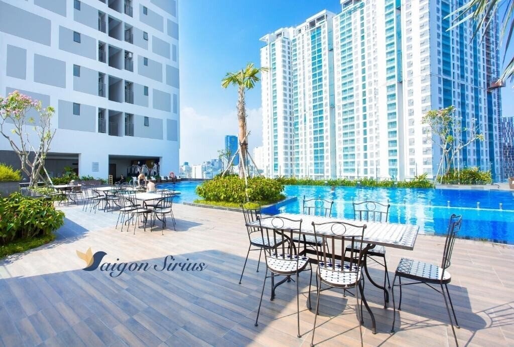 Отель Saigon Sirius 4*