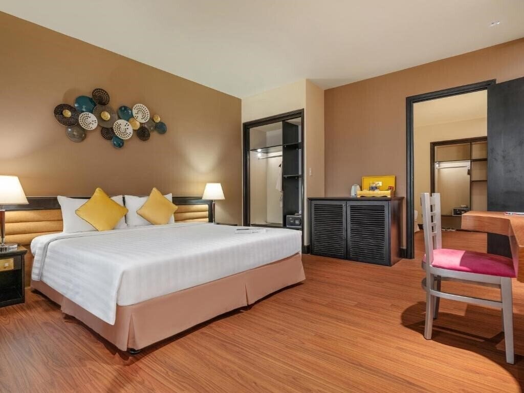 Отель Bong Sen Hotel Saigon 3*