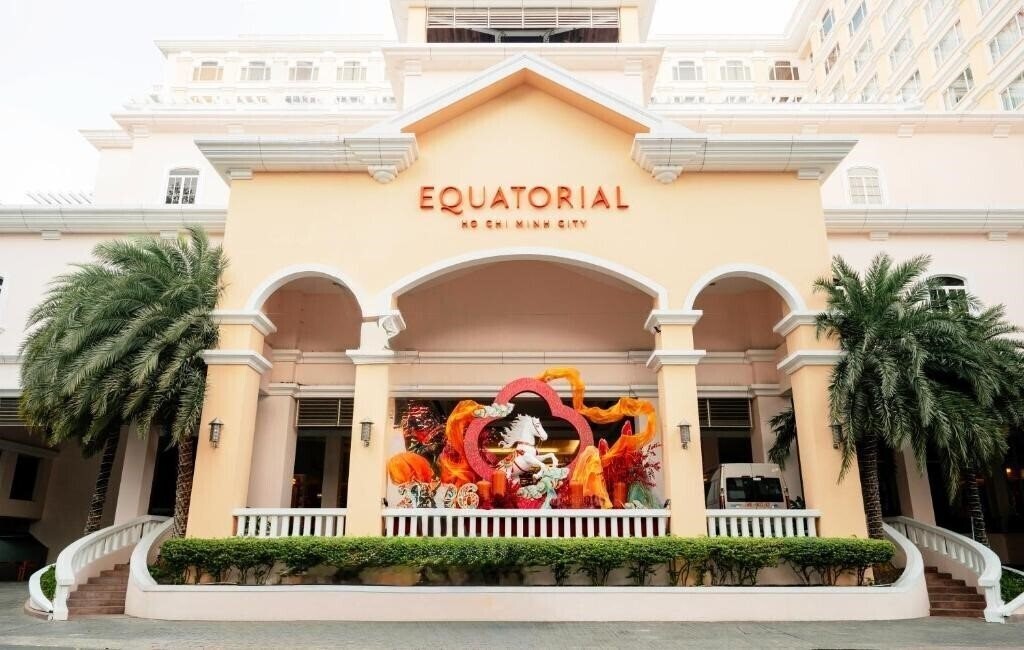 Готель Equatorial 5*