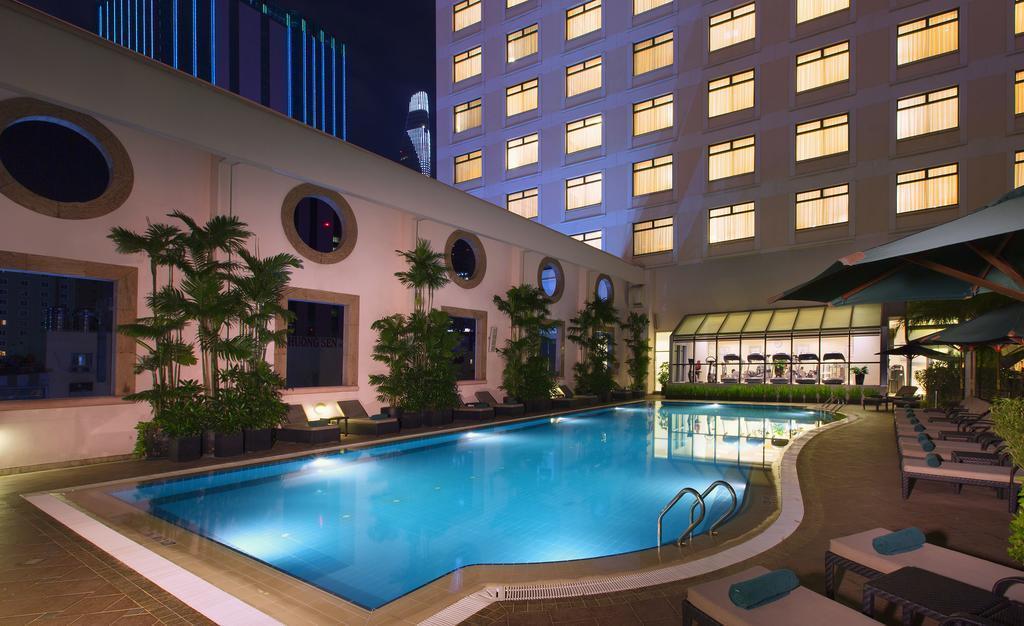 Готель Sheraton Saigon Hotel & Towers 5*