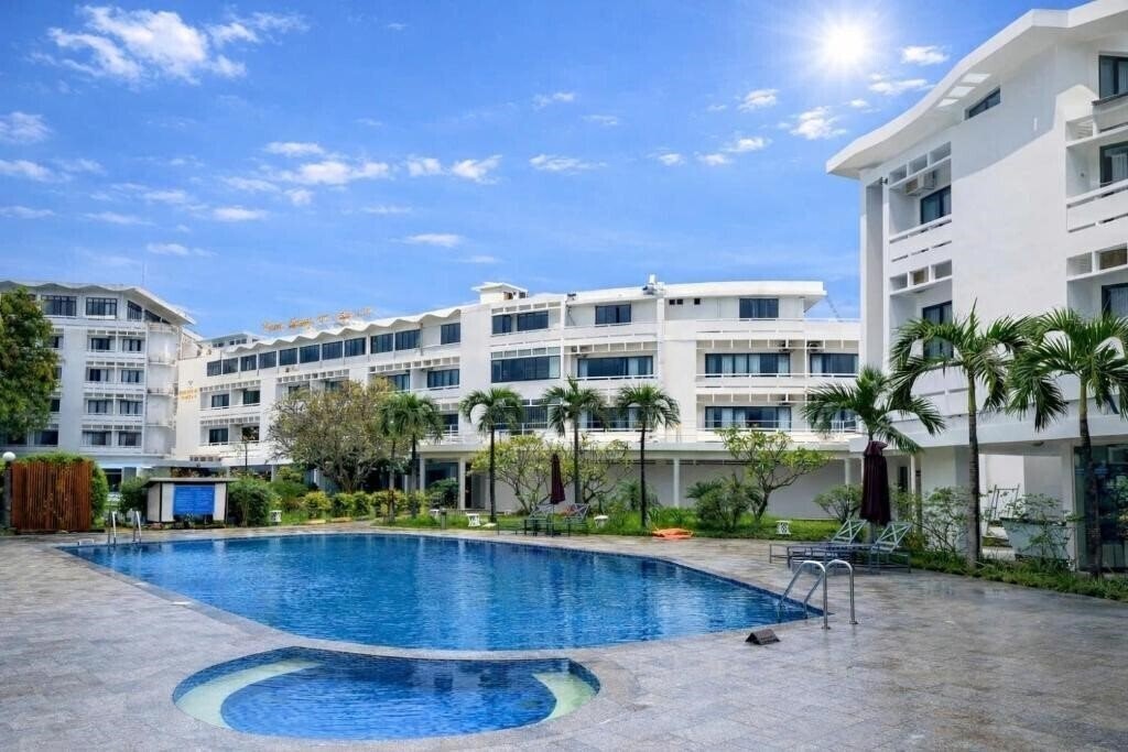 Готель Huong Giang 4*