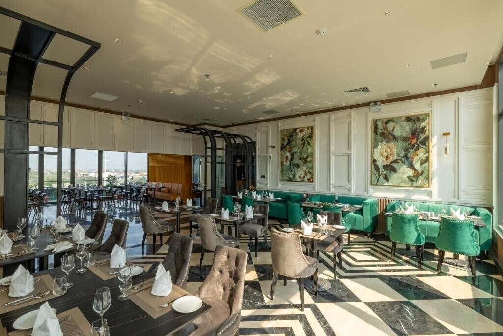 Изображение La Vela Hue Hotel 4*