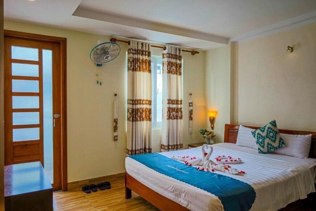 Фотографія DMZ Hotel 2*