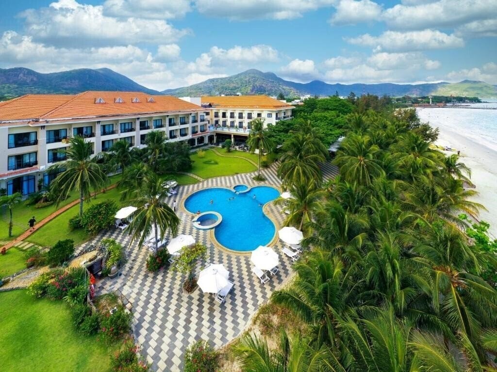 Готель Con Dao Resort 3*