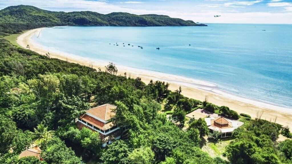 Готель Poulo Condor Boutique Resort & SPA 5*
