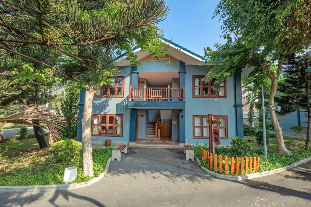 Фотографія Tran Chau Beach & Resort 4*