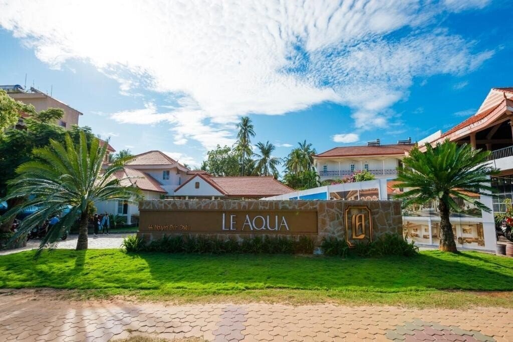 Отель Le Aqua Resort & SPA Phan Thiet (ex. Swiss Village Resort & SPA) 4*