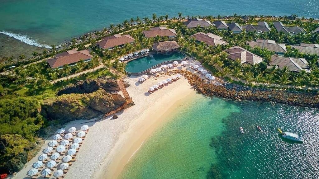 Готель Amiana 5*