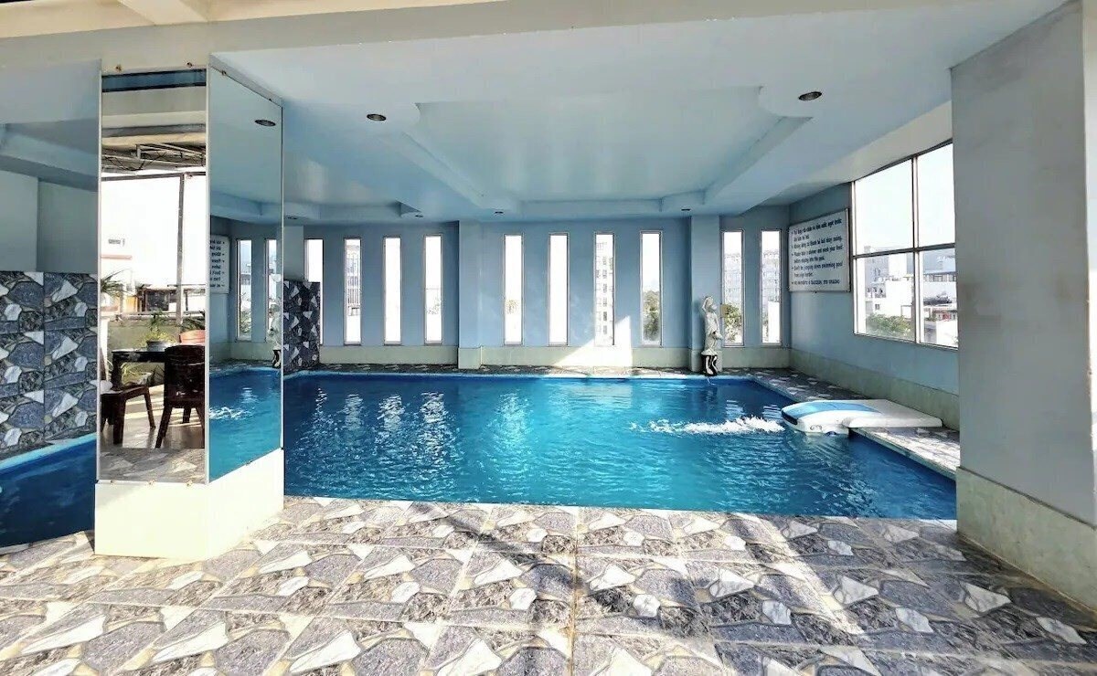 Отель Four Seasons House 2*