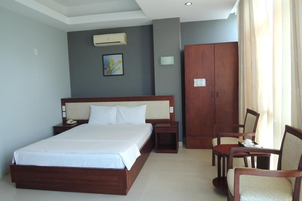 Готель Ocean Bay Nha Trang 2*