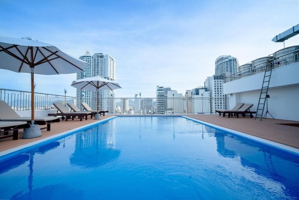 Готель Galliot Hotel 4*
