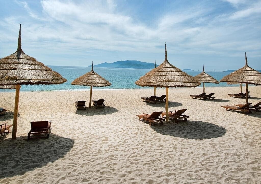Фото The Costa Nha Trang Residences 5*