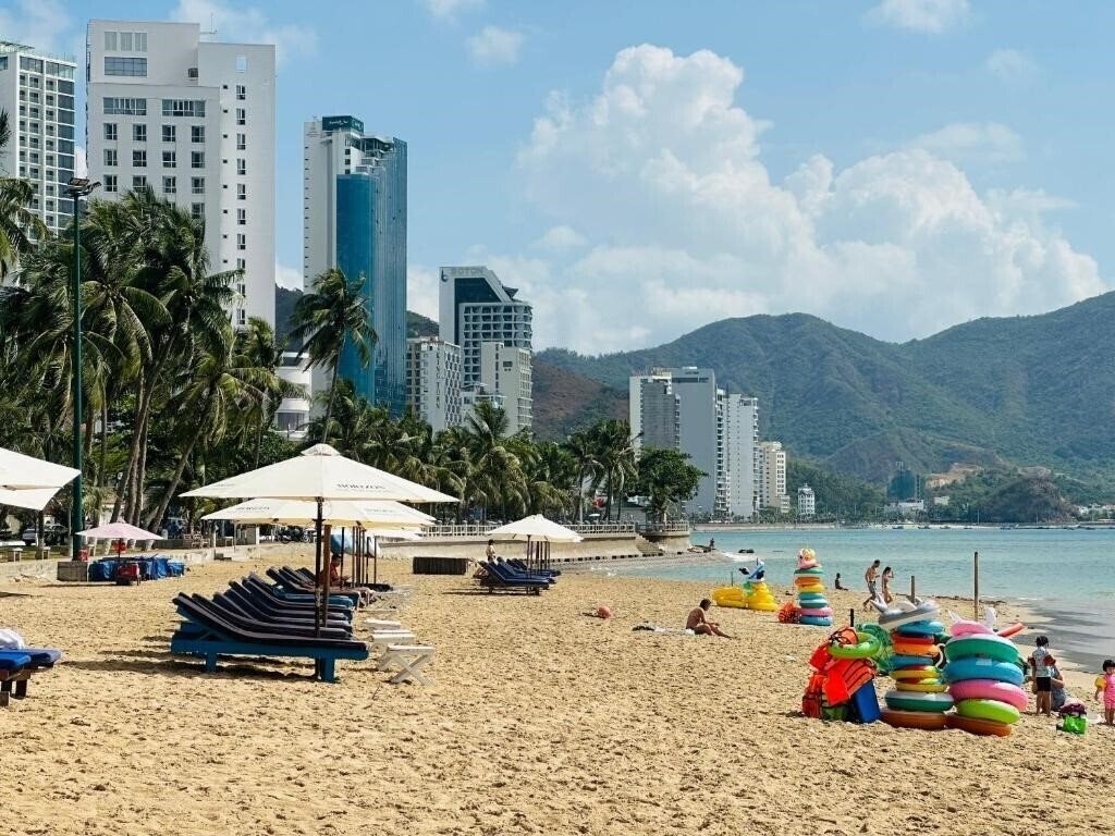 Отель Nang Vang Hotel Nha Trang (ex. Thanh Binh 2 Hotel) 2*