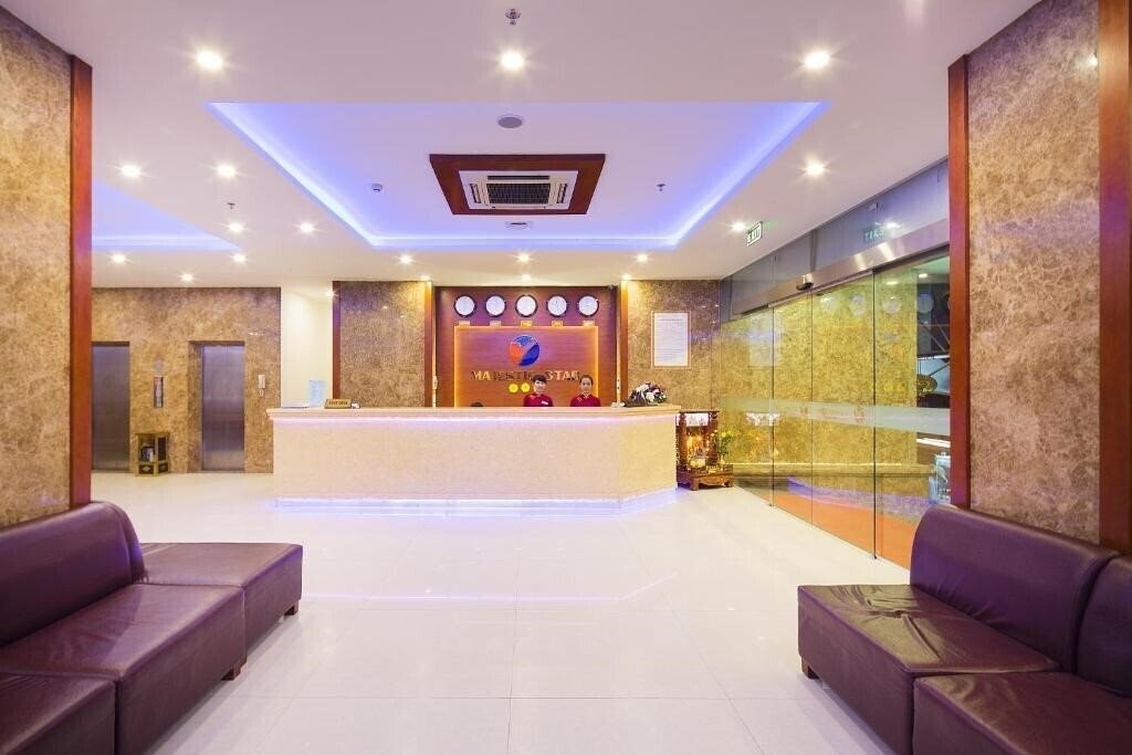 Готель Majestic Star Hotel 3*