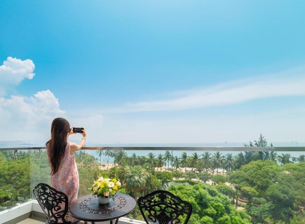Картинка Bluebay Hotel 3*