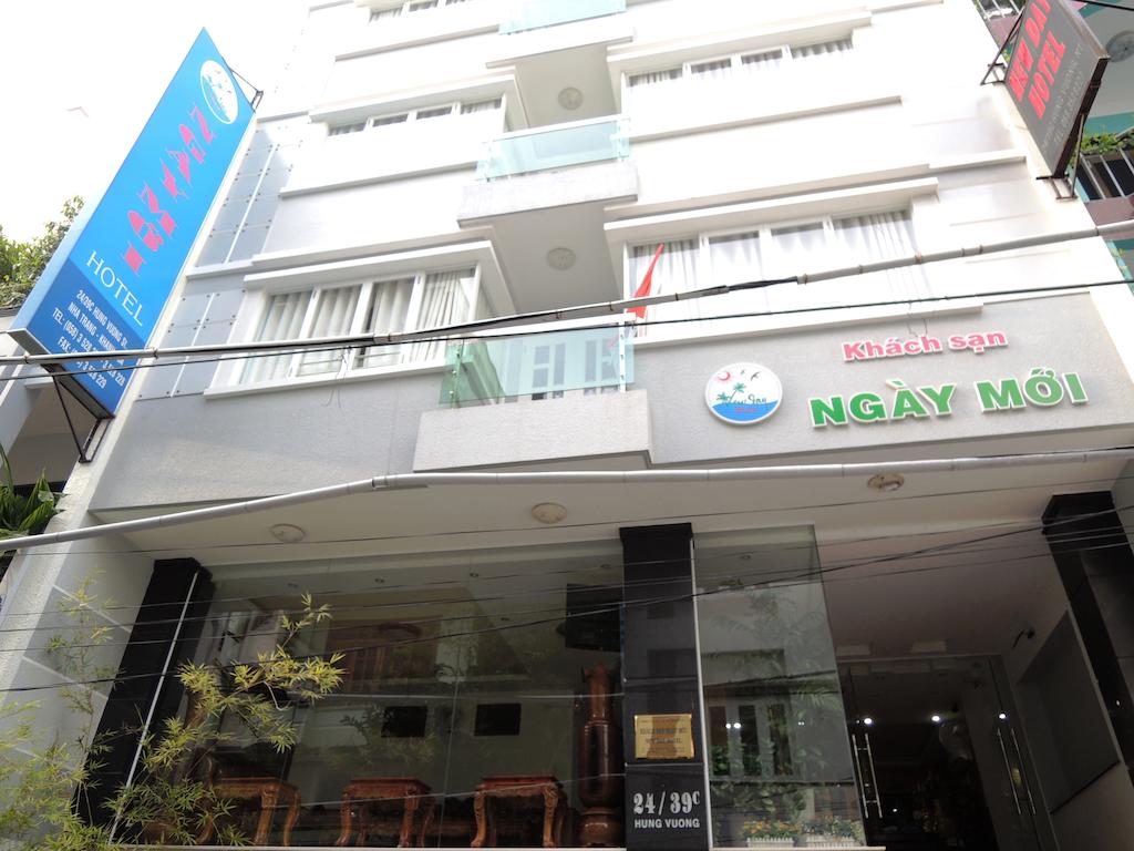 Отель New Day Hotel 2*