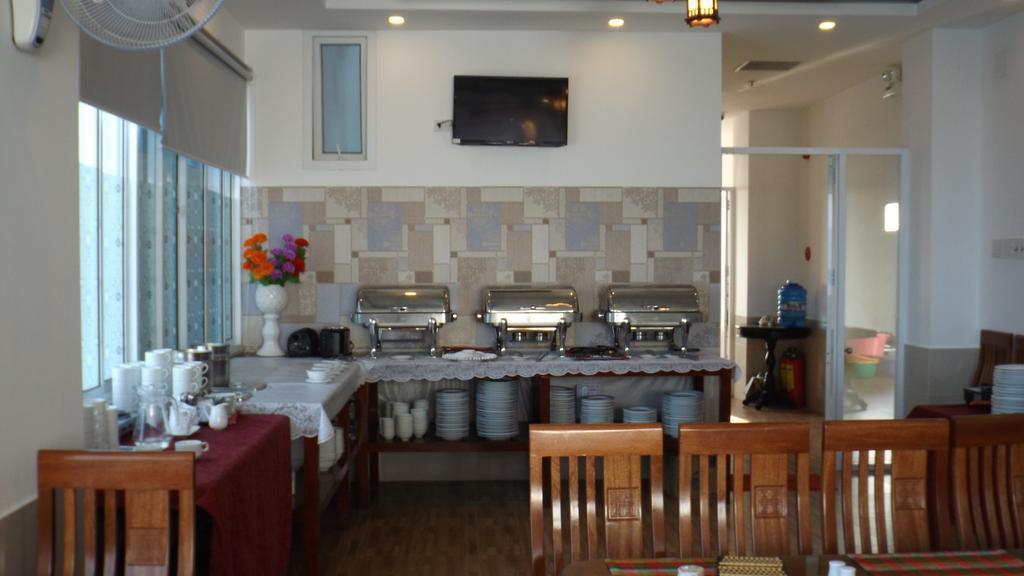 Готель Dubai Hotel 2*