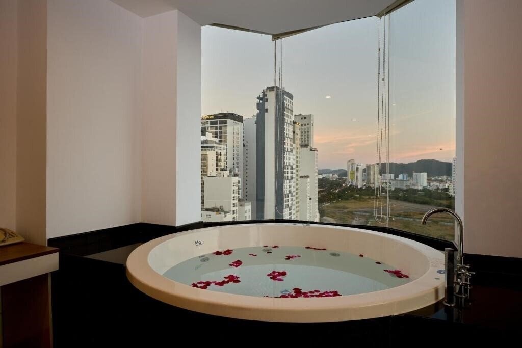 Фотографія The Sol Hotel Nha Trang 3*