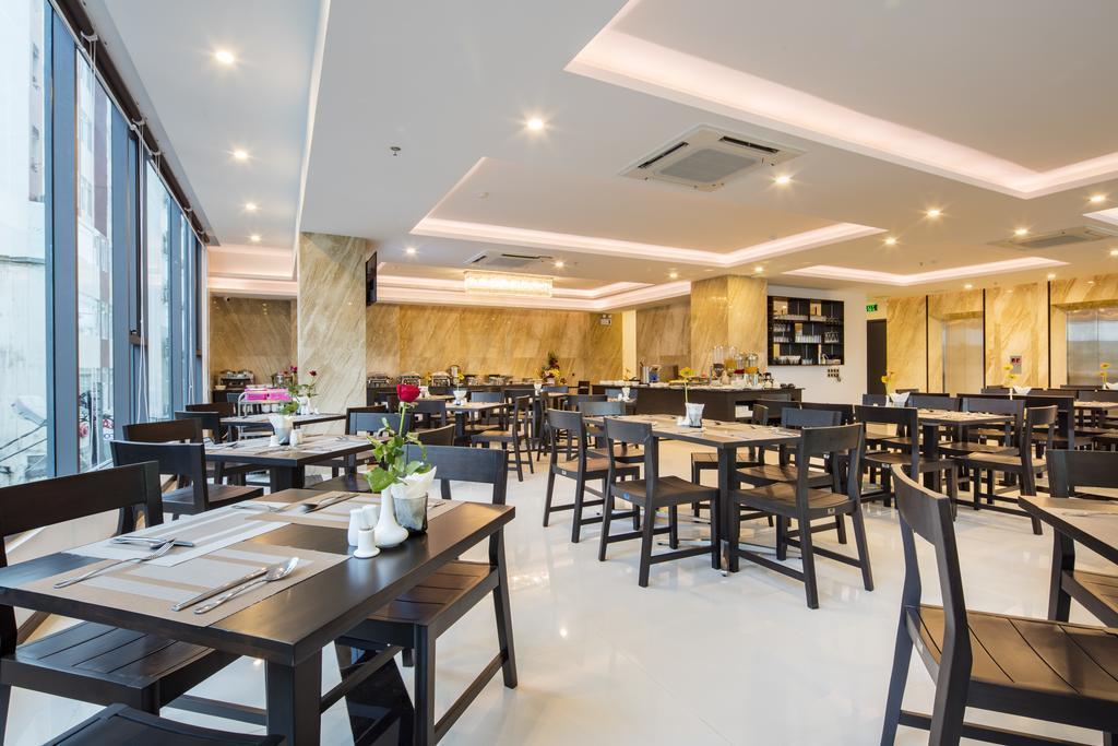 Картинка Meriton Hotel (ex. La Sera Nha Trang Hotel) 3*