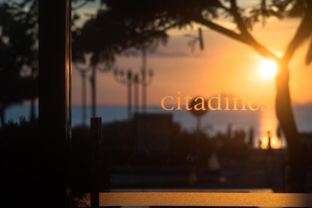 Отель Citadines Bayfront Nha Trang 5*