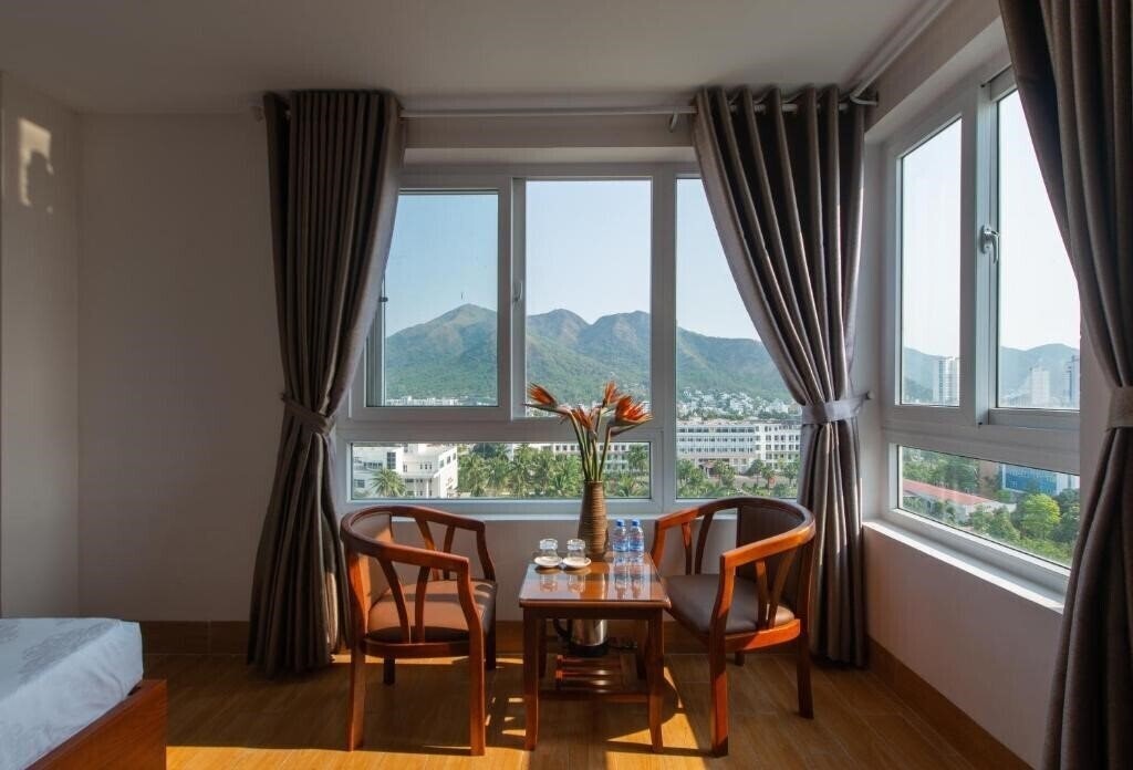 Фотография Canary Nha Trang Hotel 2*