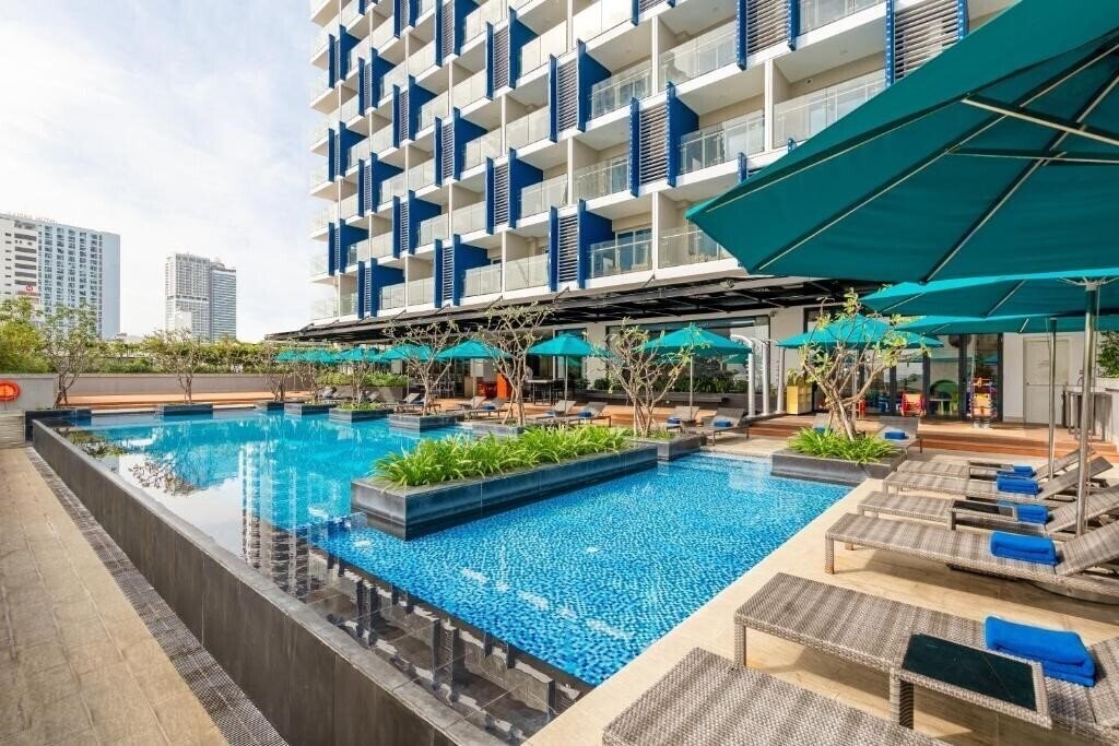 Готель TUI BLUE Nha Trang Hotel (ex. Ariyana Smart Condotel) 4*
