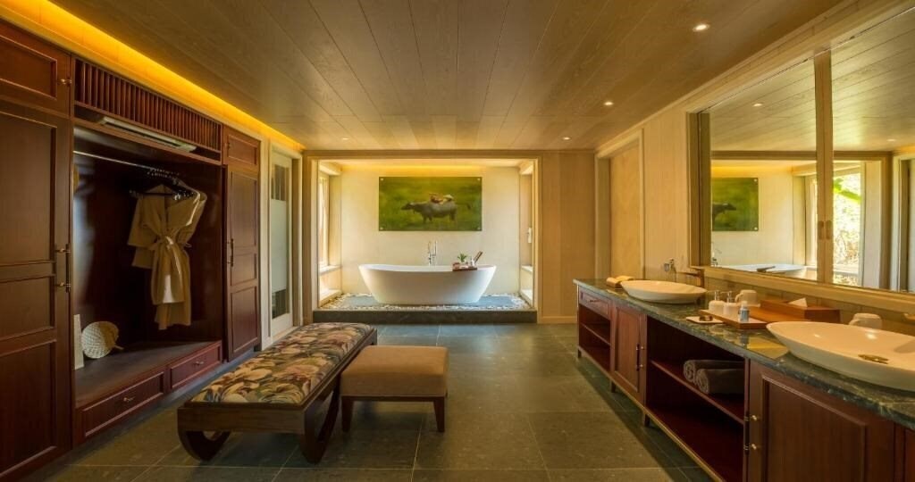 Картинка An Lam Ninh Van Bay Villas 5*