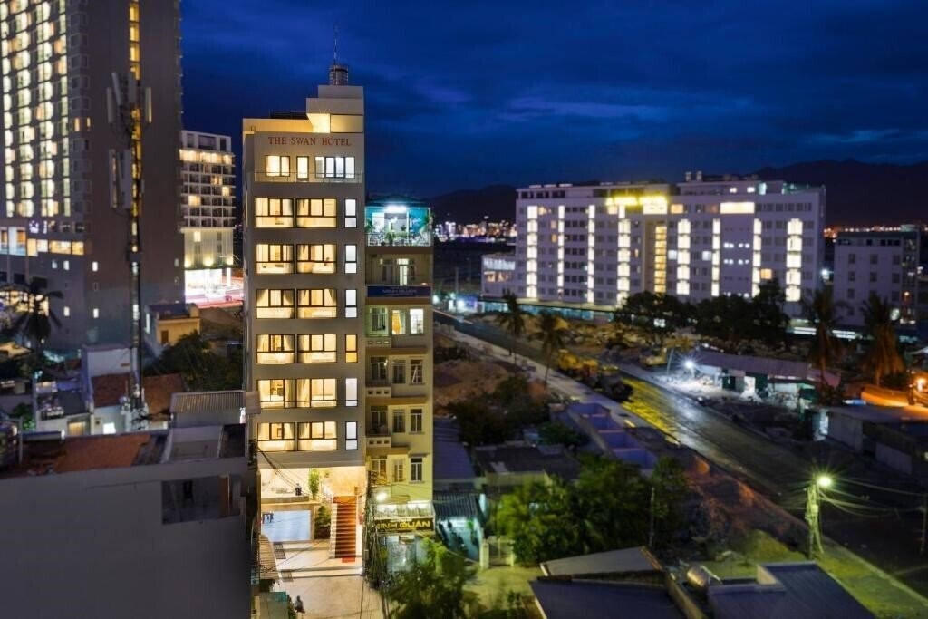 Отель The Swan Hotel 3*