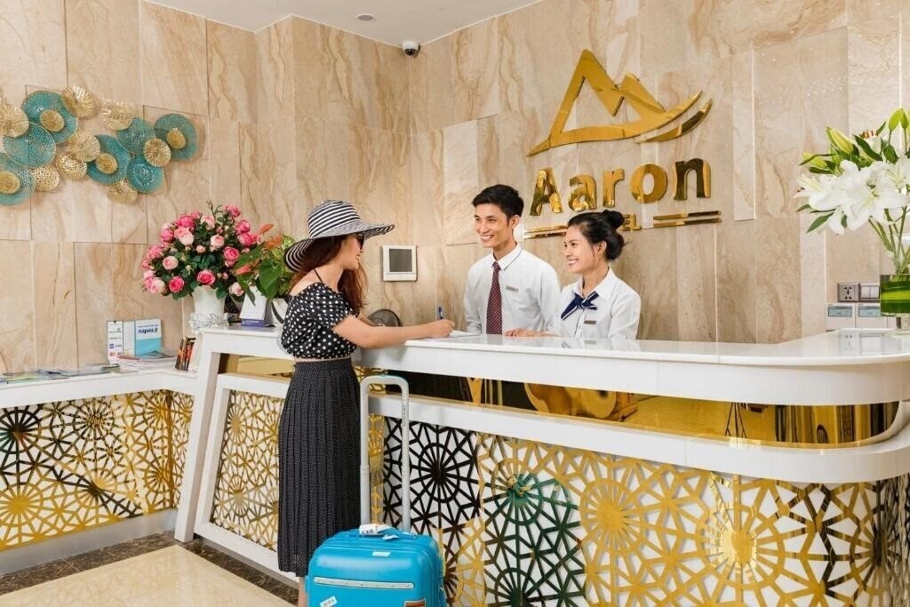 Картинка Aaron Hotel 3*