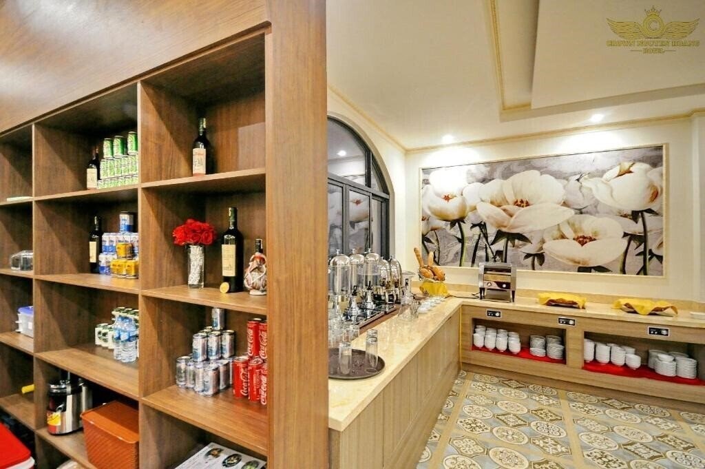 Фото Crown Nguyen Hoang Hotel 3*