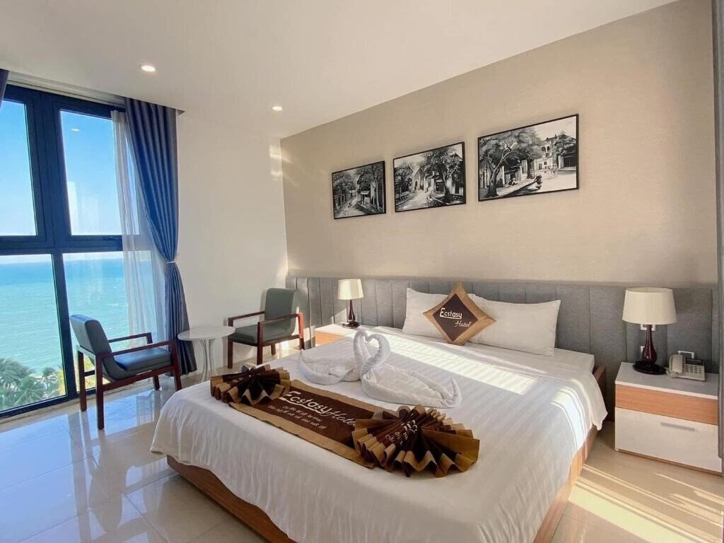 Готель Ecstasy Hotel 3*
