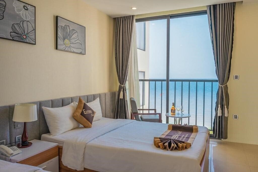 Фото Ecstasy Hotel 3*