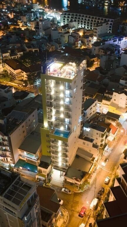 Отель The Phoenix Hotel Nha Trang 2*
