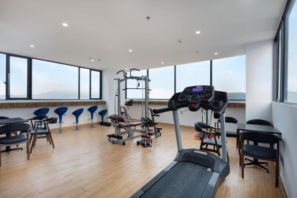 Картинка Crown Hotel Nha Trang 3*