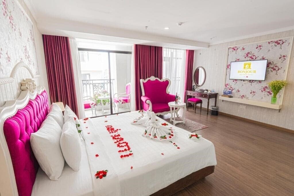 Фото Bonjour Nha Trang Hotel 4*