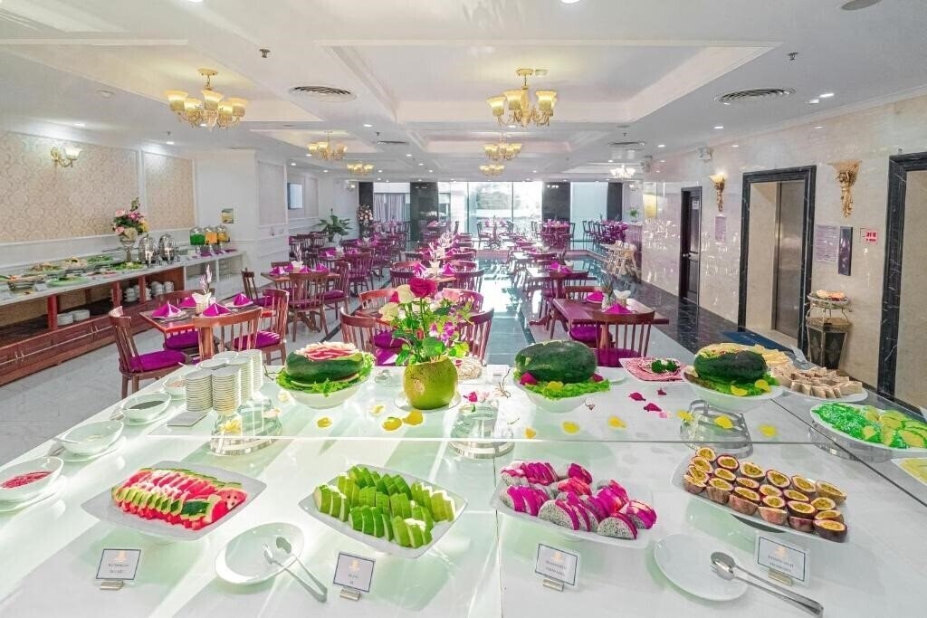 Фотографія Bonjour Nha Trang Hotel 4*