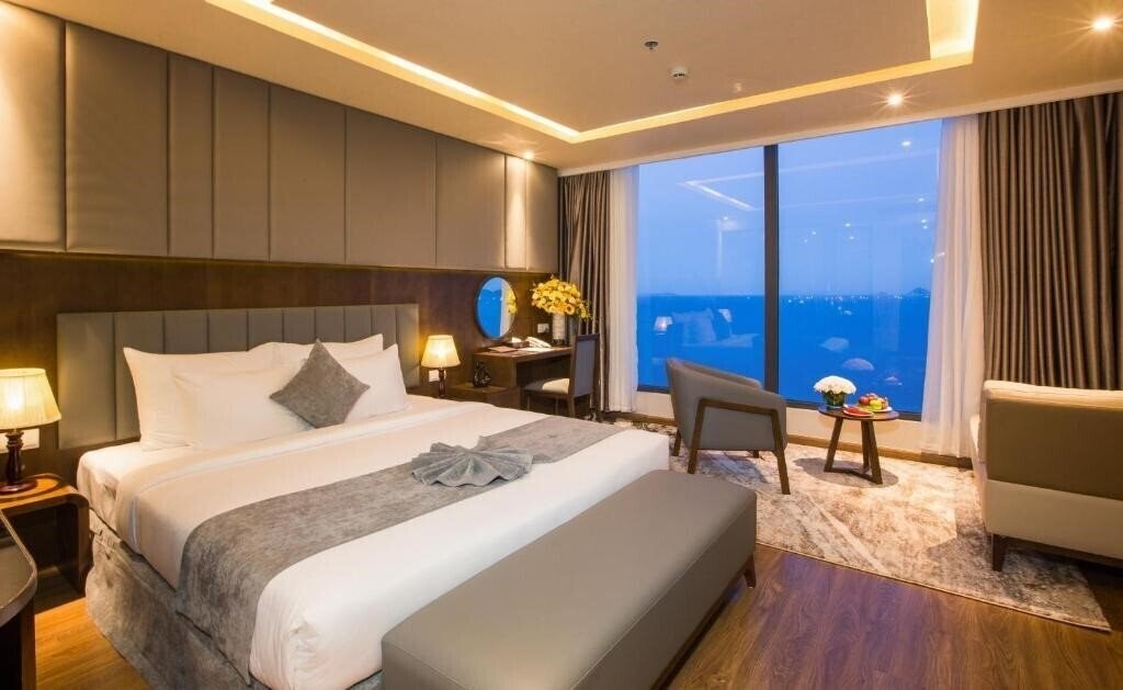 Готель DTX Hotel Nha Trang 4*