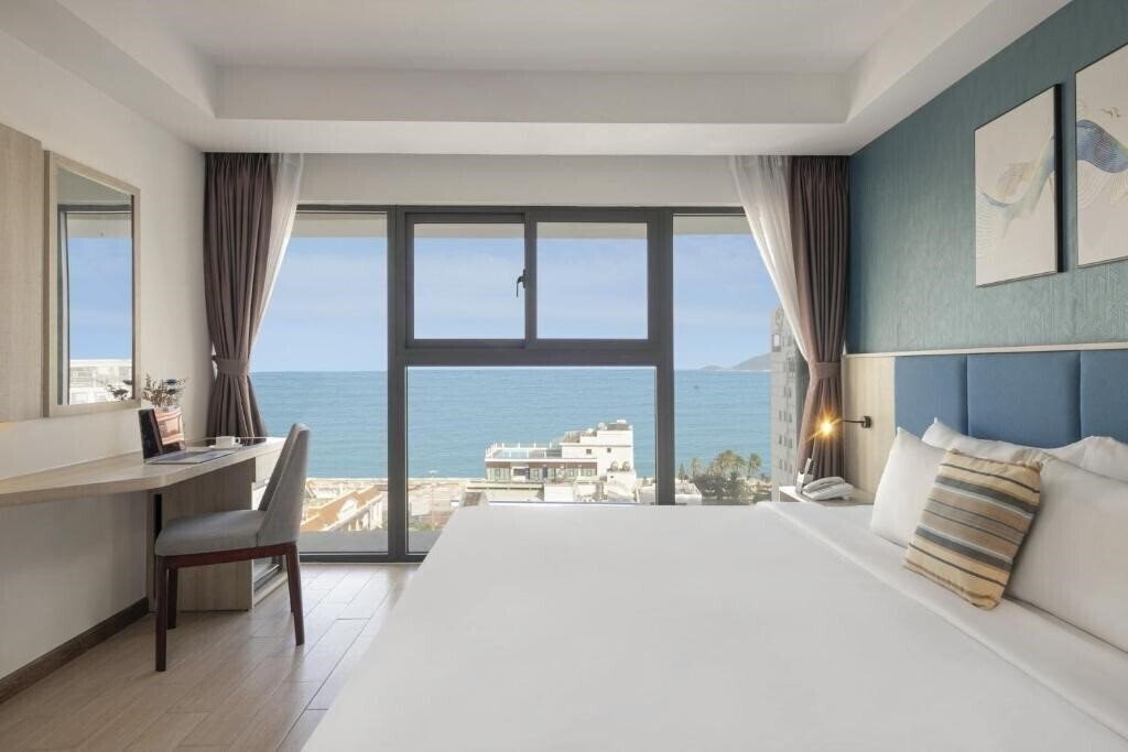 Фото Atlantic Nha Trang Hotel 4*