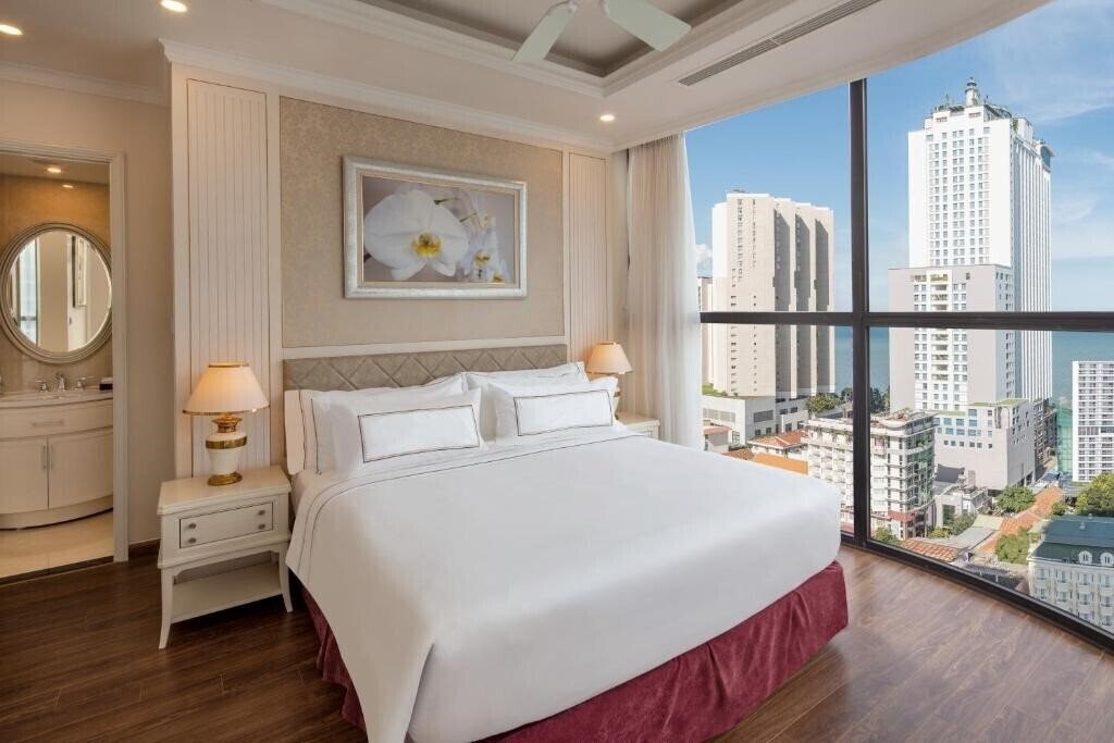 Фото Melia Vinpearl Nha Trang Empire 5*