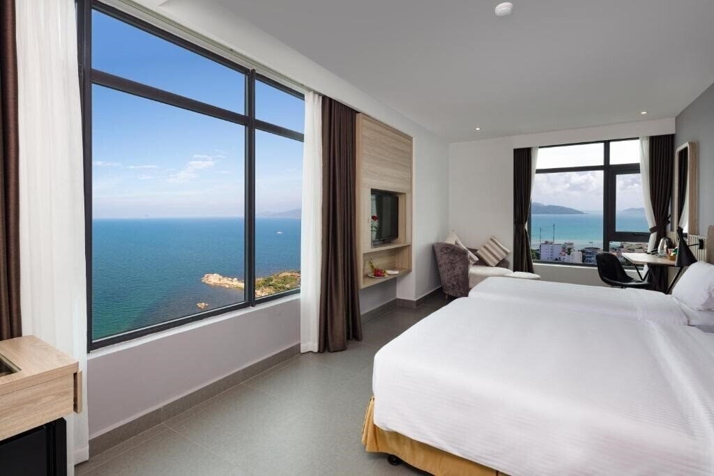 Готель Anrizon Hotel Nha Trang 3*