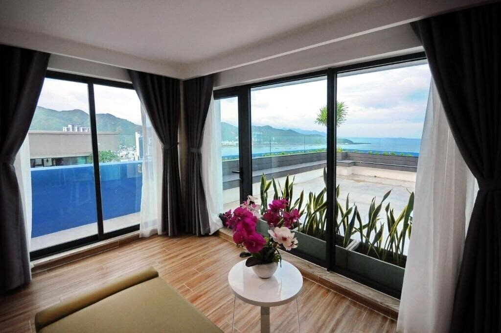 Фотографія Anrizon Hotel Nha Trang 3*